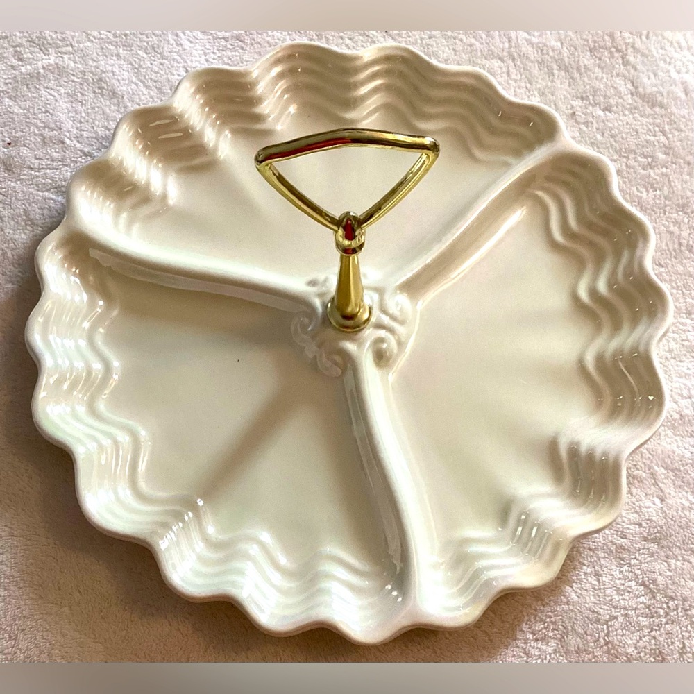 Maddux of California iridescent 3 section divided serving dish with handle
